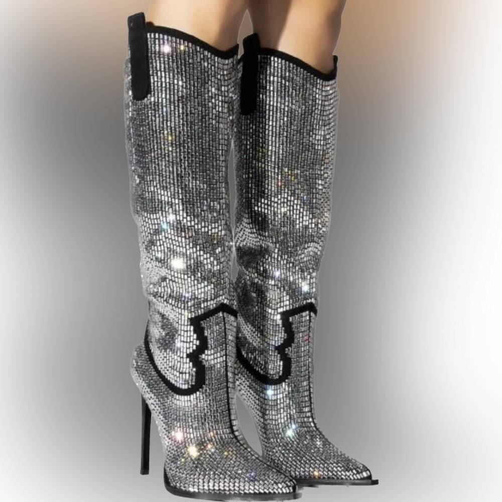 AZALEA WANG HEIDEMARIE
WESTERN RHINESTONE
STILETTO BOOT IN SILVER